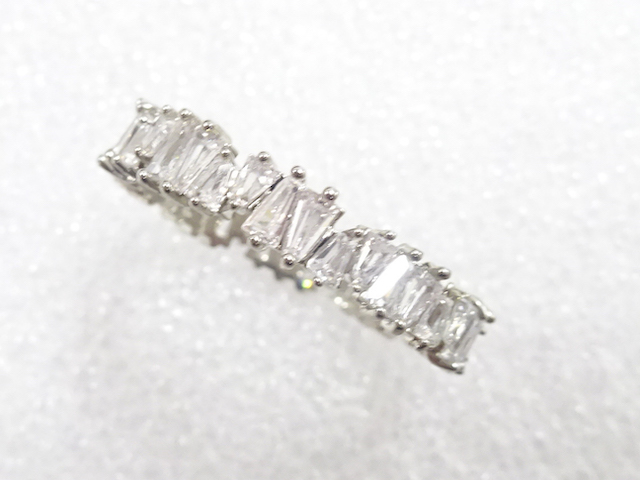 JAPANESE KIMONO / ANTIQUE CRYSTAL RING (SIZE 22)